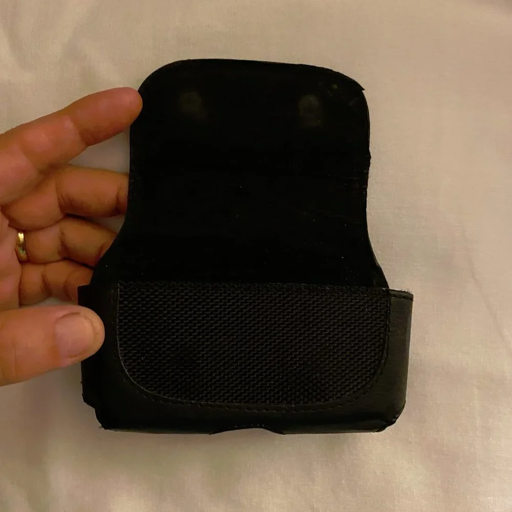 Universal Cell Phone Holder ~ Black